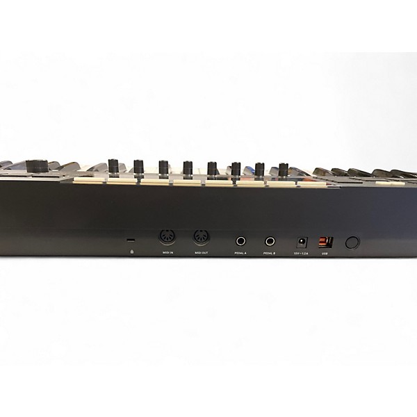 Used Native Instruments Komplete Kontrol S49 MK2 MIDI Controller