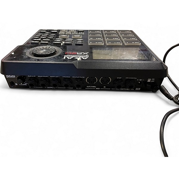 Used Akai Professional XR20 Beat Production Center Production Controller