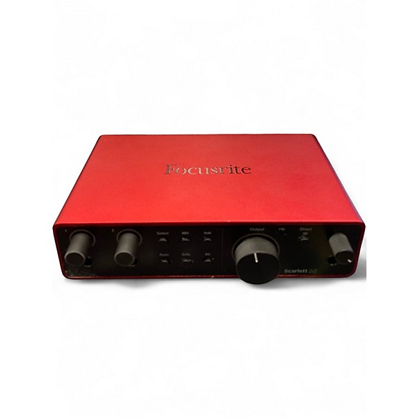 Used Focusrite 2i2 studio 4th Gen