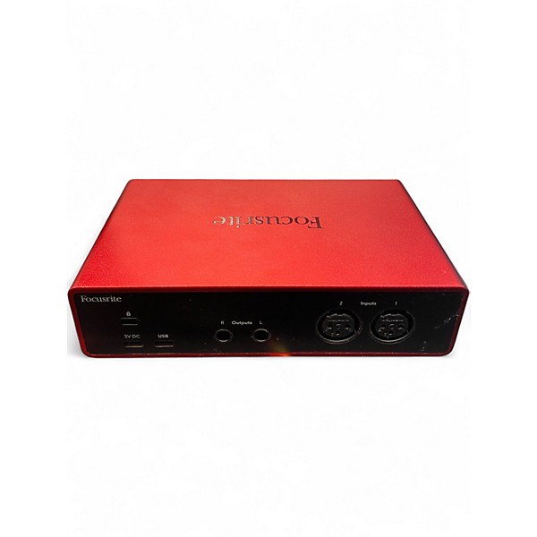 Used Focusrite 2i2 studio 4th Gen
