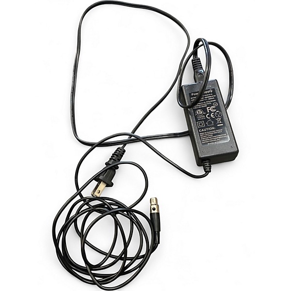 Used Harbinger LV8 Unpowered Mixer