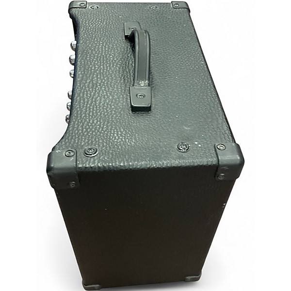 Used Peavey Vyper 15 Guitar Combo Amp