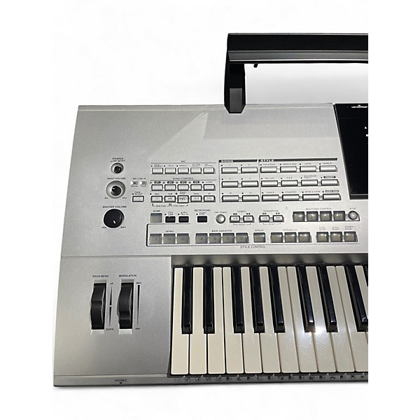 Used 2005 Yamaha Tyros 61 Key Keyboard Workstation