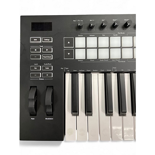 Used Novation Launchkey 25 Key MIDI Controller