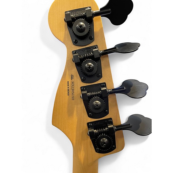 Used 2023 Fender Player Jazz Bass Polar White Electric Bass Guitar