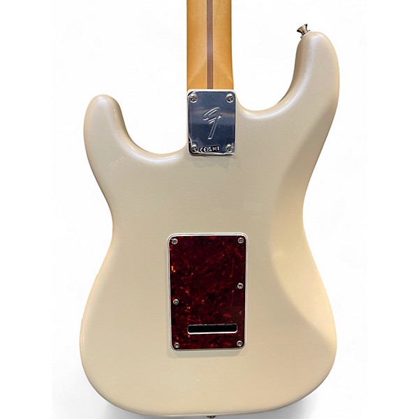 Used 2025 Fender Player II Modified Stratocaster HSS Olympic Pearl Solid Body Electric Guitar