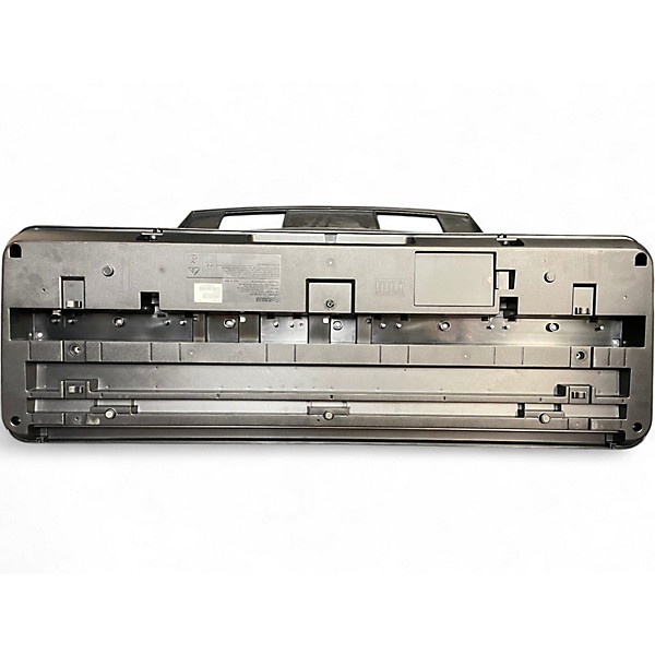 Used Yamaha PSRE273 Portable Keyboard