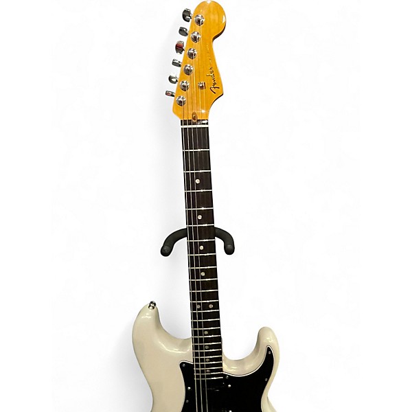 Used Fender American Ultra Stratocaster artic pearl Solid Body Electric Guitar