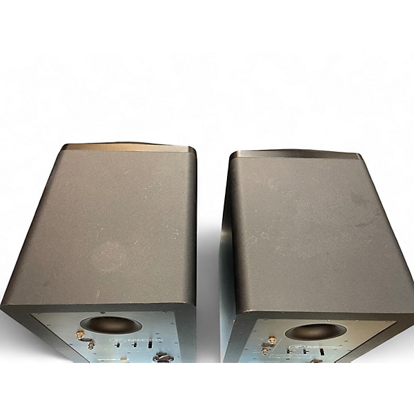 Used Mackie MR824 Pair Powered Monitor