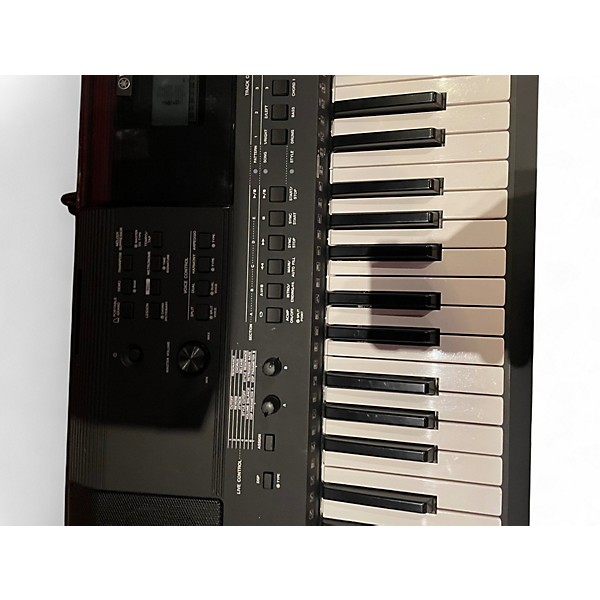 Used Yamaha PSREW400 76 Key Portable Keyboard