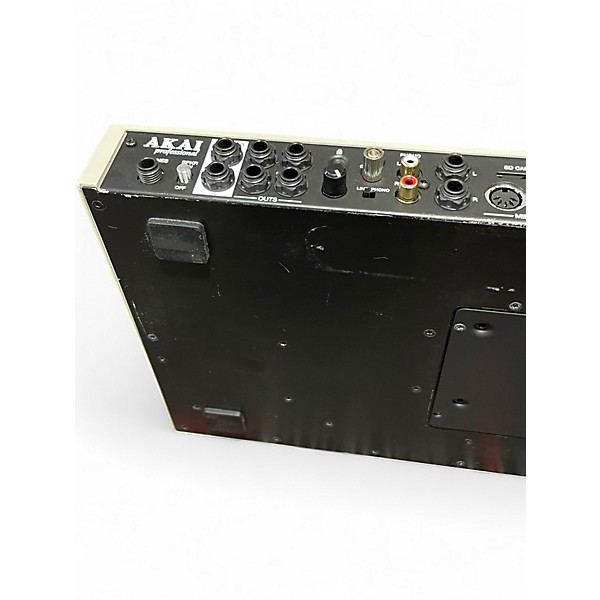 Used Akai Professional MPC Live 2 Production Controller