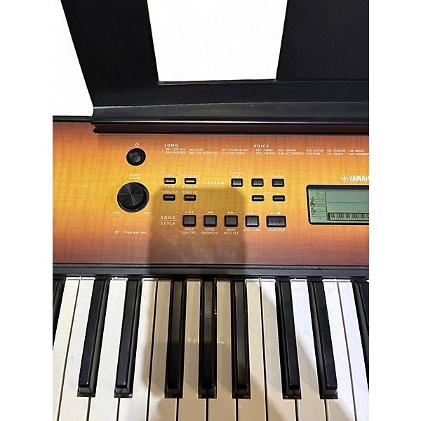 Used Yamaha PSRE360 Arranger Keyboard