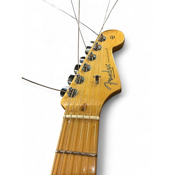 Used Fender American Professional Stratocaster SSS Classic White Solid Body Electric Guitar