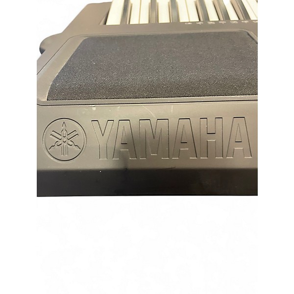 Used Yamaha PSREW300 76 Key Portable Keyboard