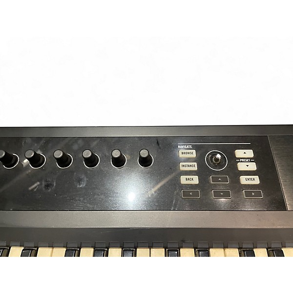 Used Native Instruments Komplete Kontrol S61 MIDI Controller