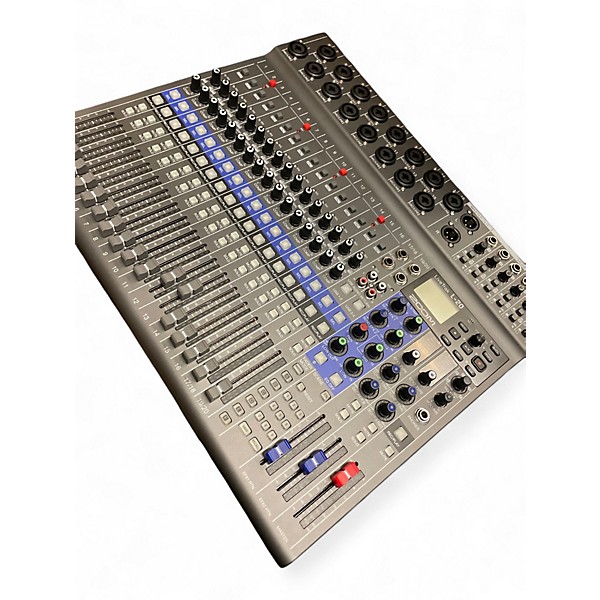 Used Zoom Livetrack L-20 Unpowered Mixer