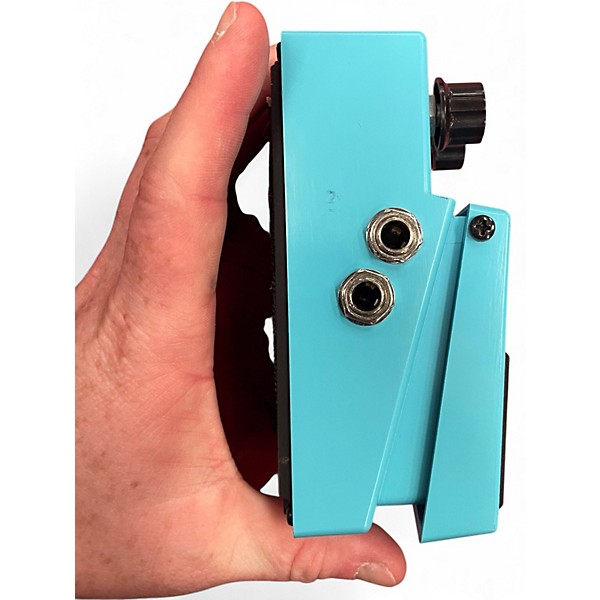 Used BOSS CE2W Waza Craft Chorus Effect Pedal