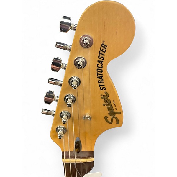 Used 2022 Squier Affinity Stratocaster Black Solid Body Electric Guitar