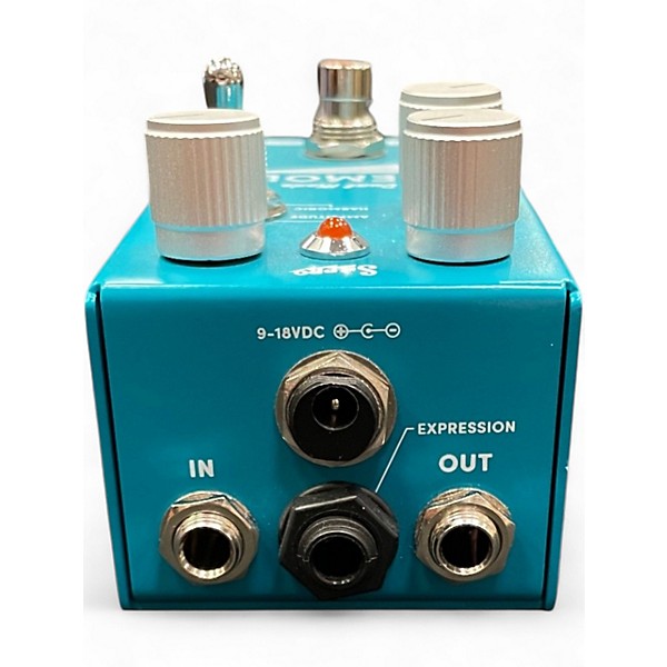 Used Supro Analog Harmonic Tremolo Effect Pedal