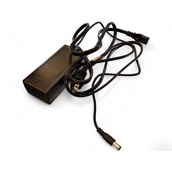 Used Voodoo Lab PEDAL POWER X8 Power Supply