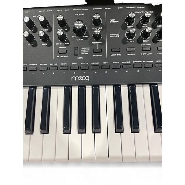 Used Moog MESSENGER Synthesizer