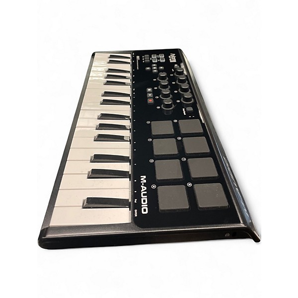 Used M-Audio Axiom Air Mini 32 MIDI Controller