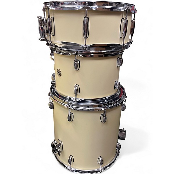 Used Gretsch Drums 4 Piece Catalina Club Series white chocolate Drum Kit