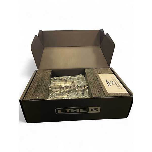 Used Line 6 Helix Effects Effect Processor