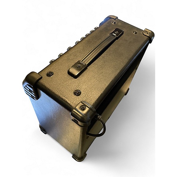 Used Line 6 Spider IV 15W 1X8 Guitar Combo Amp