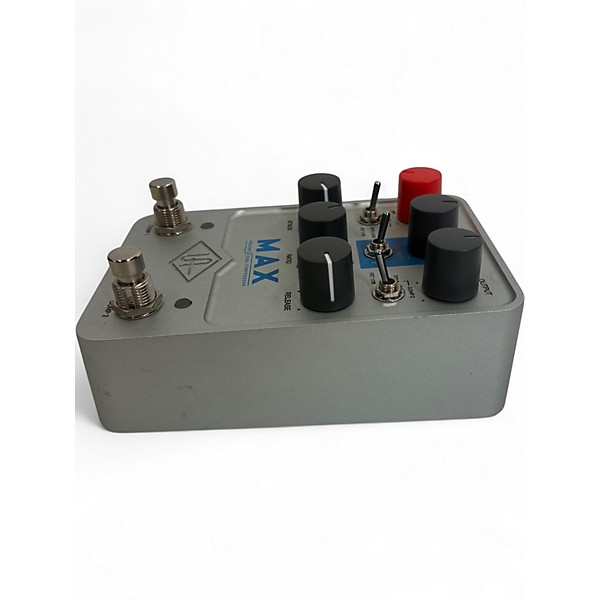 Used Universal Audio MAX Effect Pedal