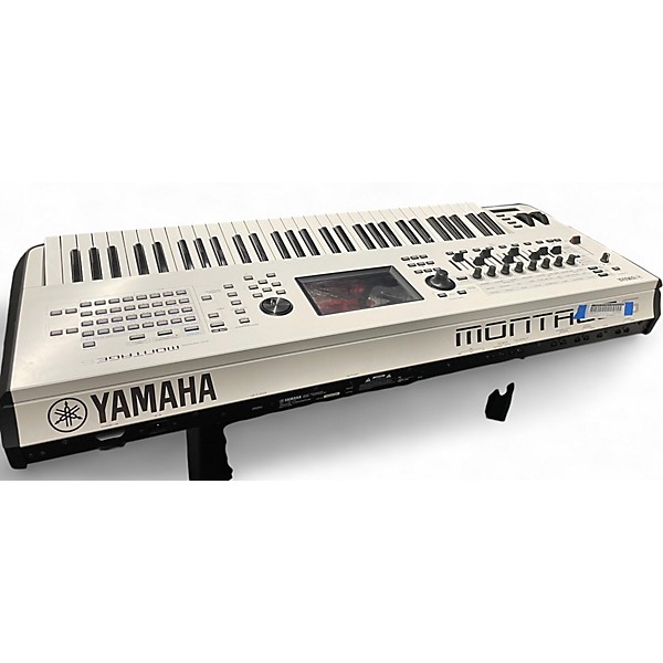 Used Yamaha Montage 61 Key Synthesizer