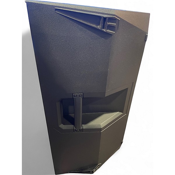 Used Mackie thump215xt Powered Speaker