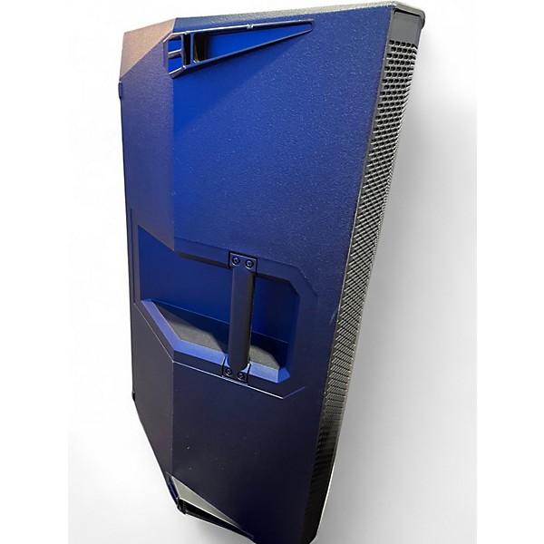 Used Mackie thump215xt Powered Speaker