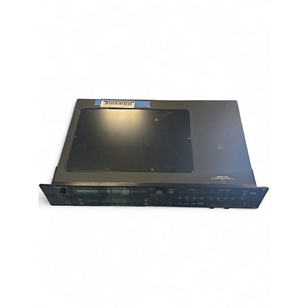 Used Roland xv3080 Synthesizer