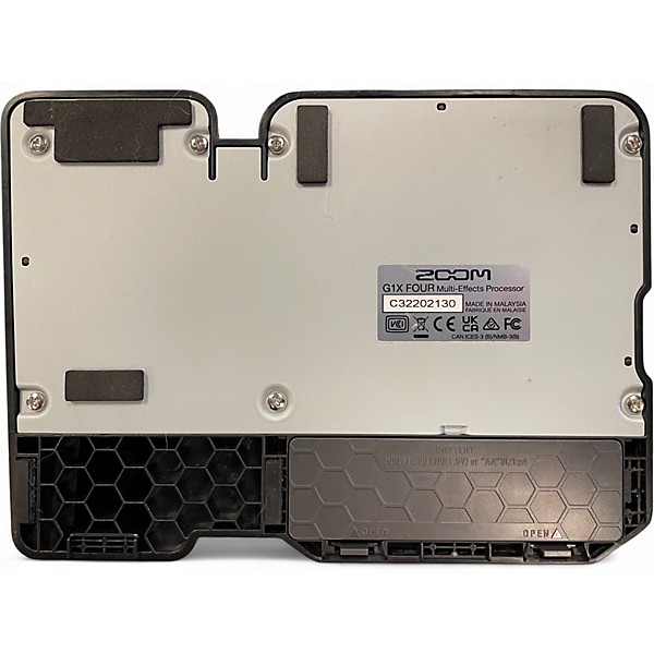 Used Zoom G1XN Effect Processor