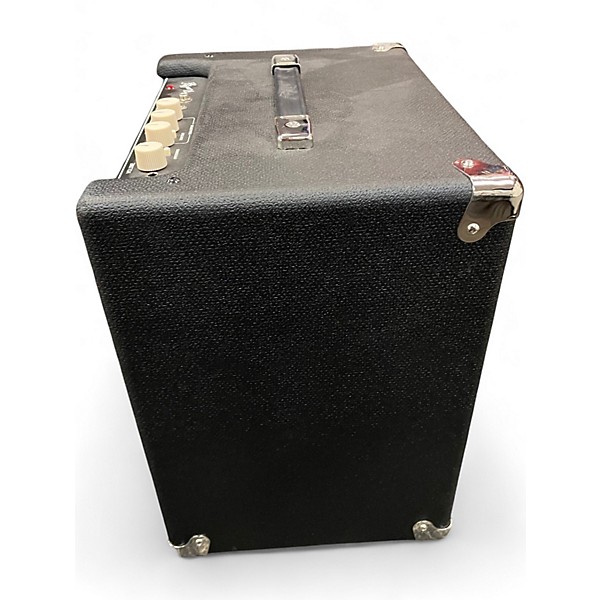 Used Fender Rumble V3 25w 1x8 Bass Combo Amp