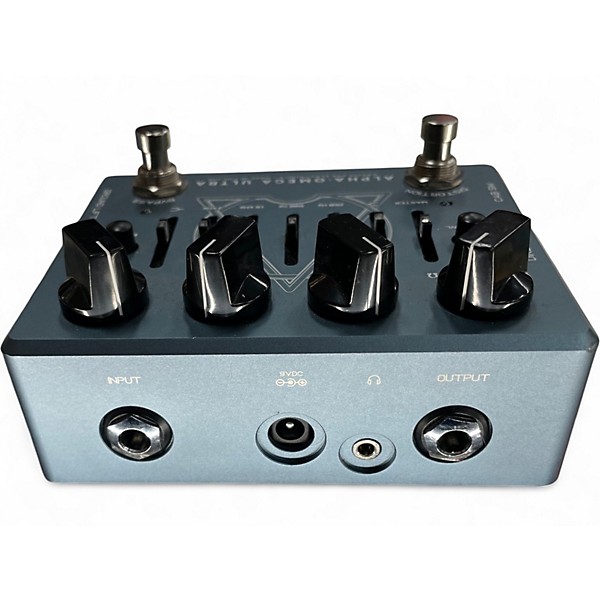 Used Darkglass alpha omega ultra Effect Processor