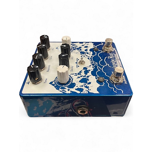 Used EarthQuaker Devices Avalanche Run V2 Delay Effect Pedal