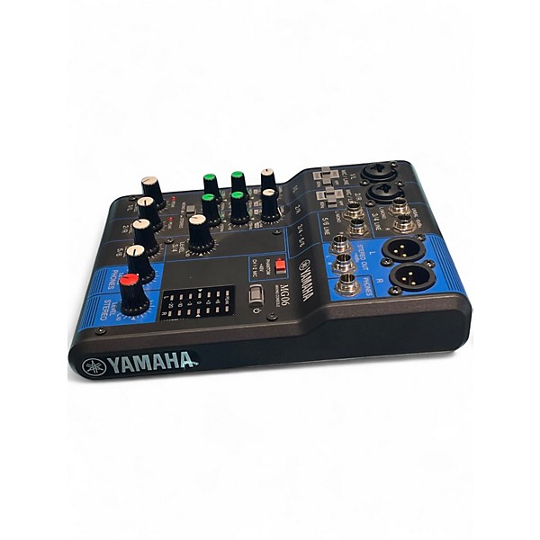 Used Yamaha MG06 Powered Mixer