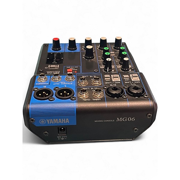 Used Yamaha MG06 Powered Mixer