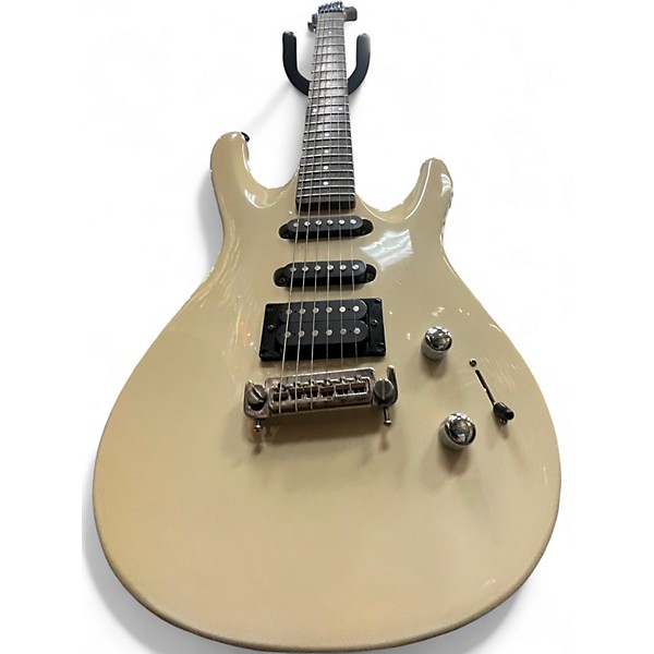 Used Washburn KC45 White Solid Body Electric Guitar