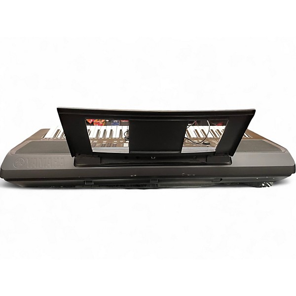 Used Yamaha PSR-E373