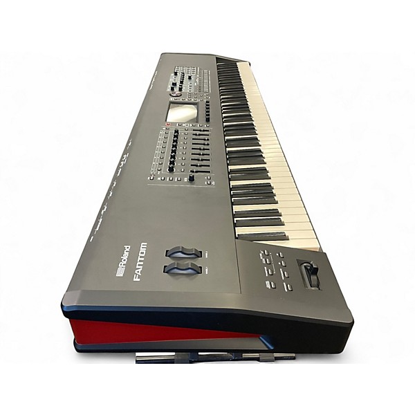Used Roland Fantom 8 Keyboard Workstation