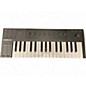 Used Native Instruments KOMPLETE KONTROL M32 MIDI Controller thumbnail