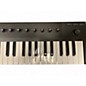 Used Native Instruments KOMPLETE KONTROL M32 MIDI Controller