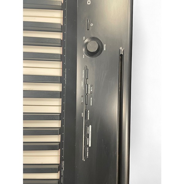Used Casio PRIVIA PX160 Digital Piano