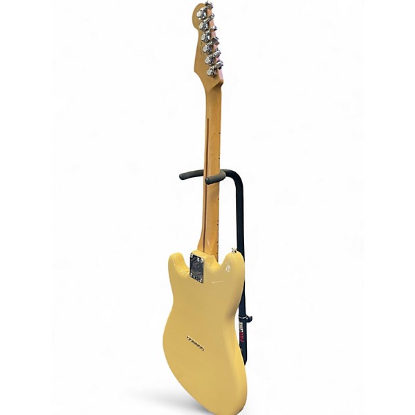 Used Fender Player Duo-Sonic Desert Sand Solid Body Electric Guitar