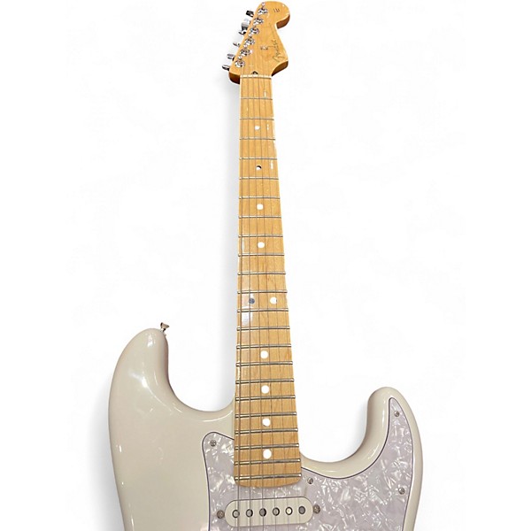 Used Fender Player Stratocaster Classic White Solid Body Electric Guitar