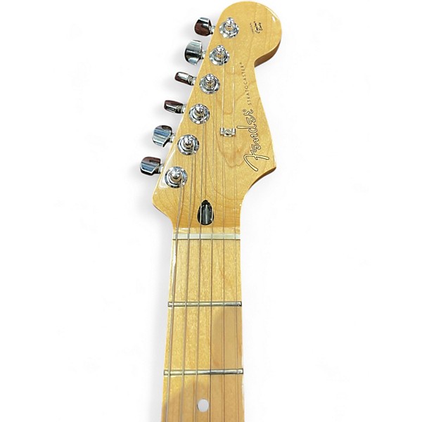 Used Fender Player Stratocaster Classic White Solid Body Electric Guitar