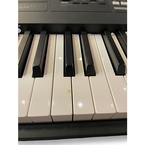 Used Yamaha MX88 Synthesizer